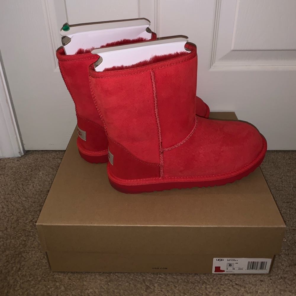 ❤️‍🔥SOLD❤️‍🔥 Brand New Authentic Ugg boots